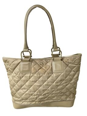 Vintage Quilted Tote Burberry Bag in Beige
